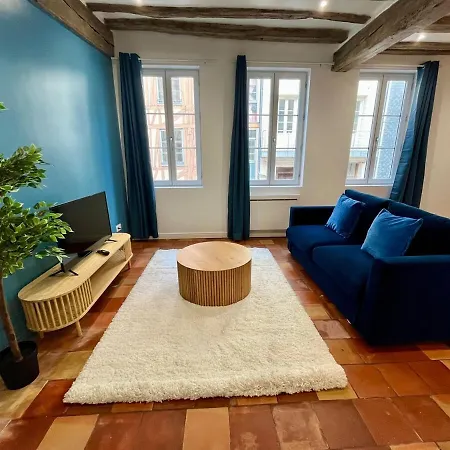 Le Bleuet De Apartment *